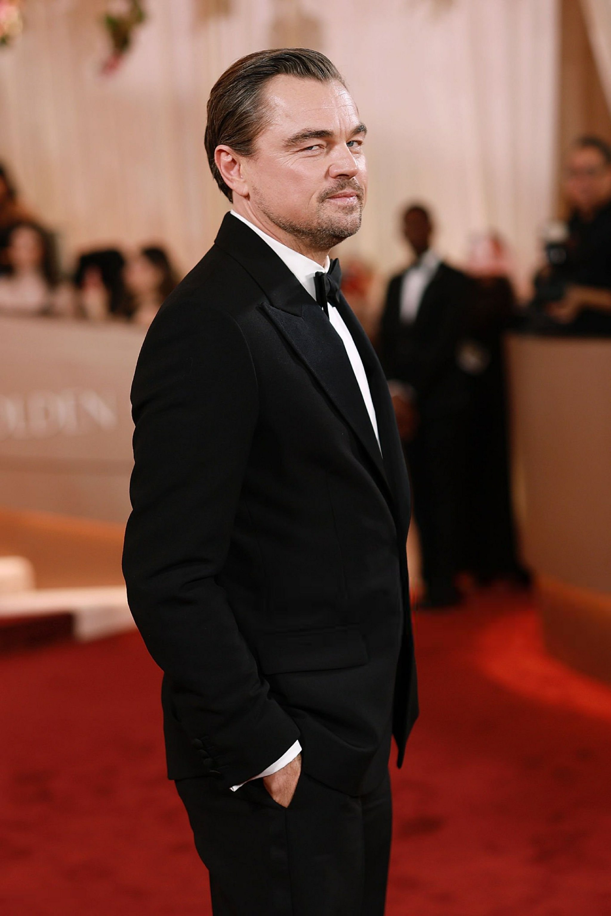 莱昂纳多亮相第83届金球奖红毯