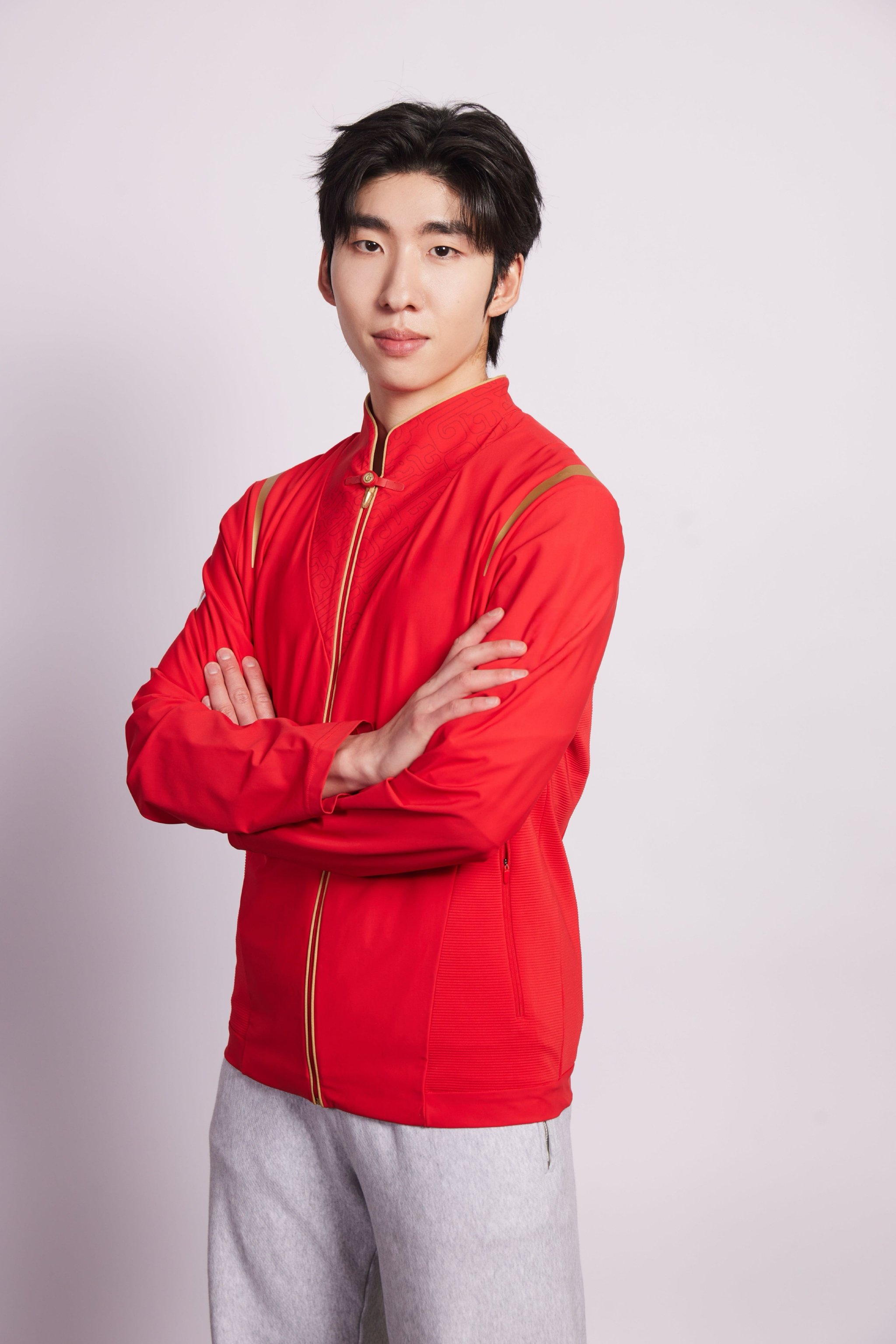 林孝埈晋级米兰冬奥1000米预赛，沃尔沃XC70诠释安全与速度