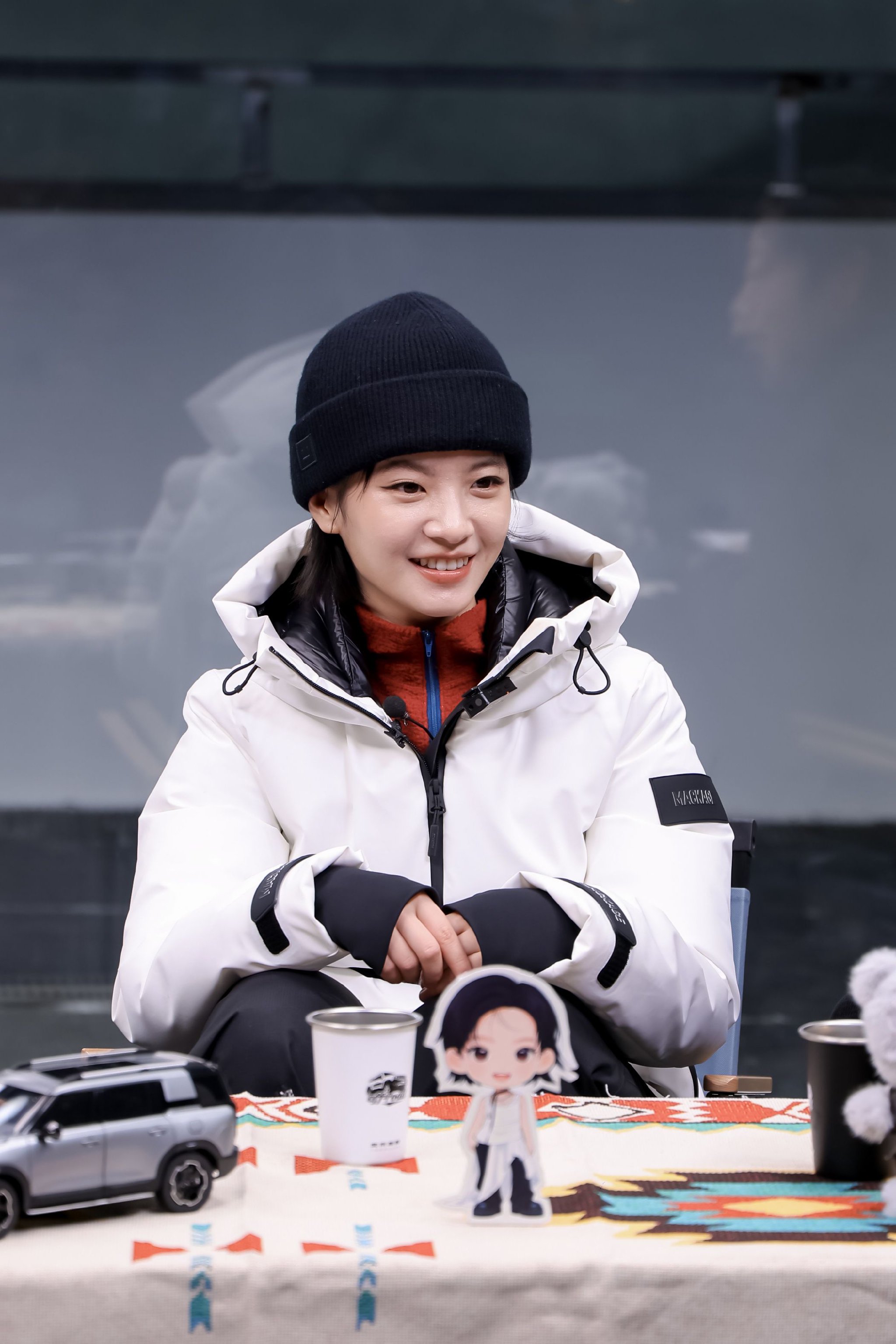 李庚希驾驶BJ30挑战黑级雪道，电四驱0.03秒响应稳控冰雪路面