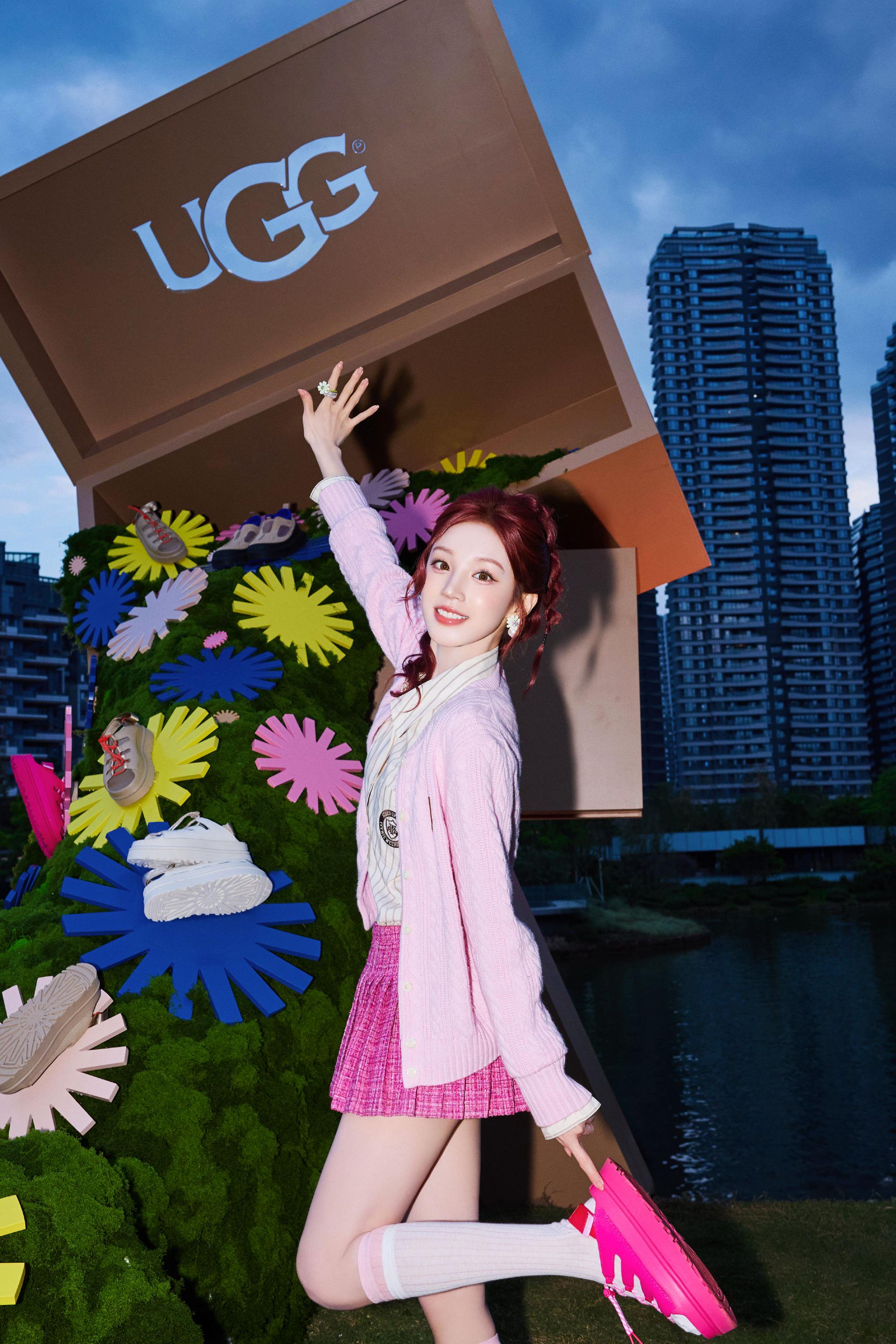 UGG®2026春日友聚聚成都举行，宋雨琦、苏翊鸣等众星共绎春夏新风尚