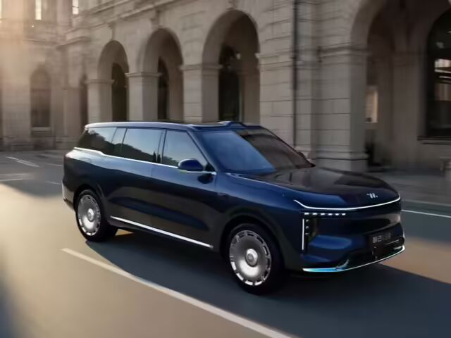 2026年增程车电池容量升级至80度，理想小米零跑新车续航破500km