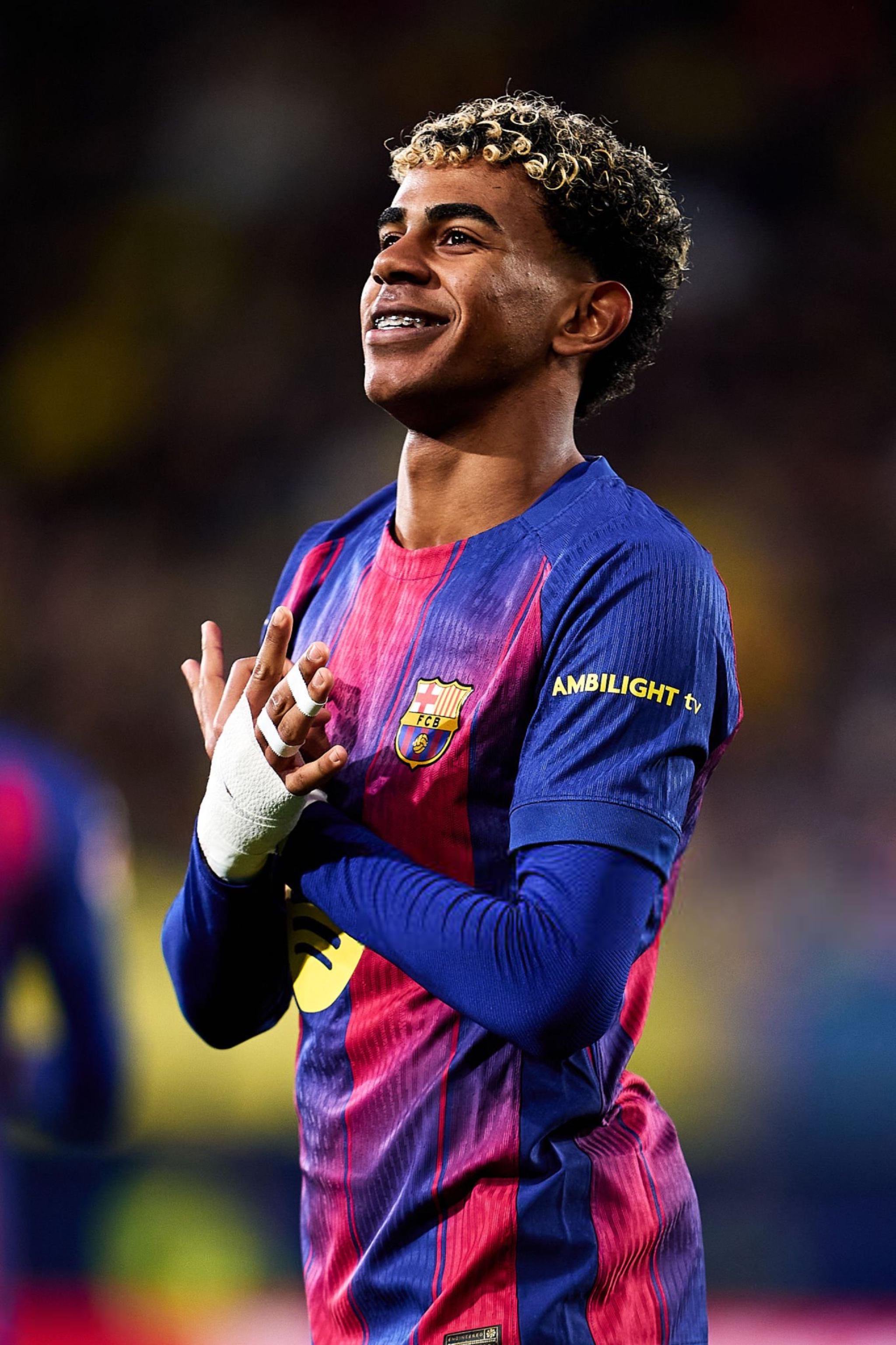 比利亚雷亚尔0-2不敌巴萨，亚马尔一锤定音：这场胜利对巴萨的争冠之路有何关键意义？