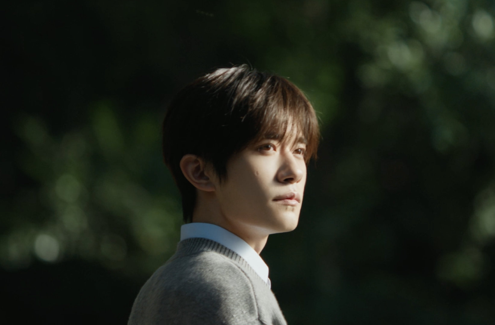 易烊千玺推出2026定制营养方案，邀你喝出轻盈活力