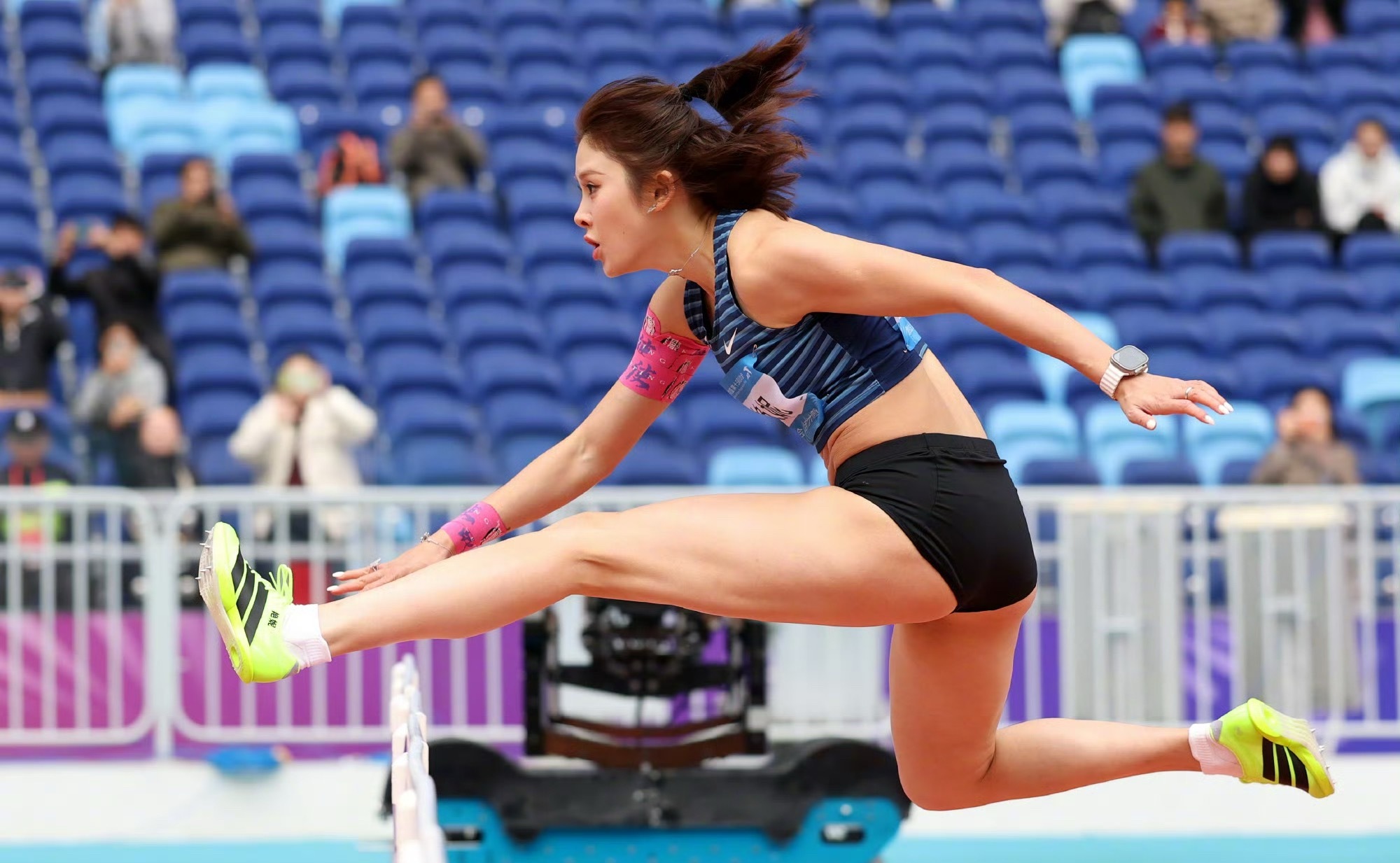 吴艳妮南宁冬训瞄准2026年100米栏全国纪录