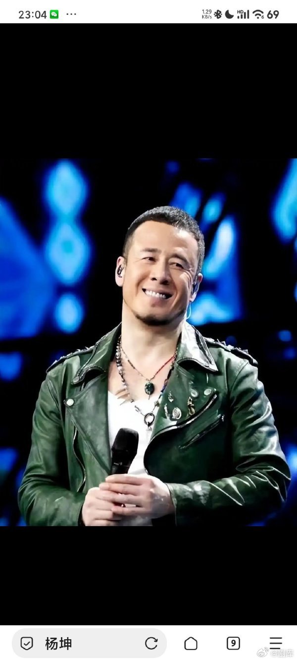 杨坤谈老歌手心愿,只求安稳舞台唱喜欢的歌