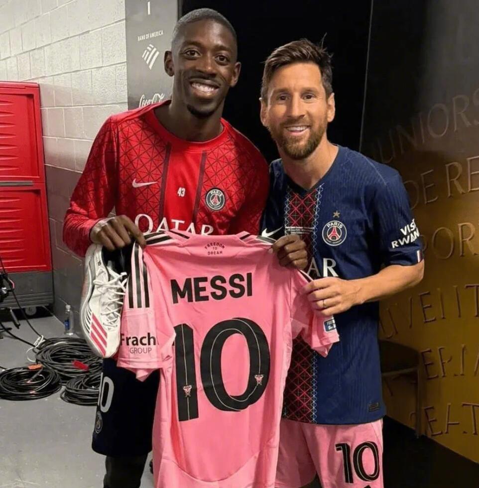 梅西FIFA年度最佳球员投票曝光：登贝莱居首姆巴佩次席 亚马尔第三