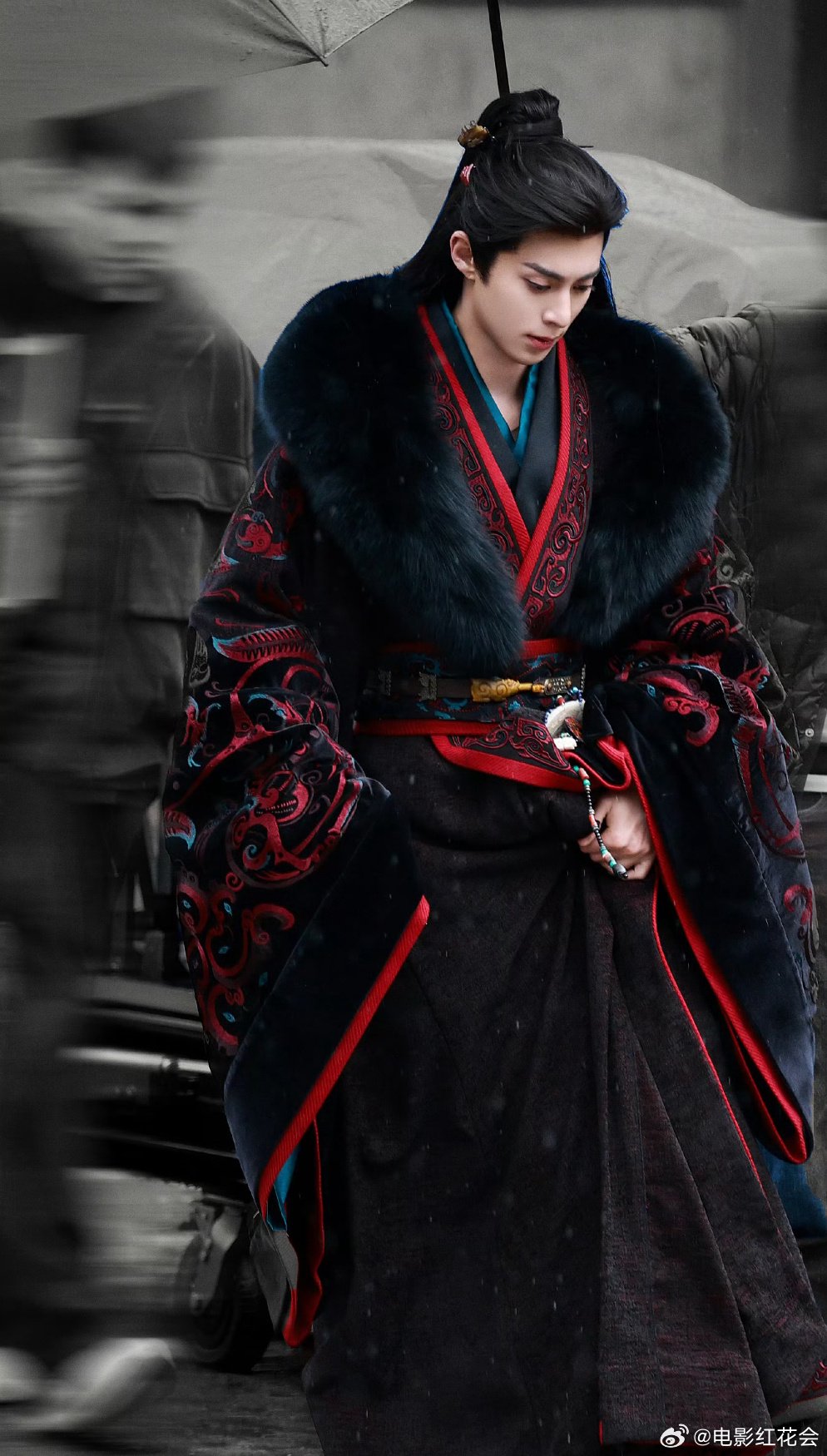 王鹤棣缺席阅文盛典，张若昀独撑大男频男主同框