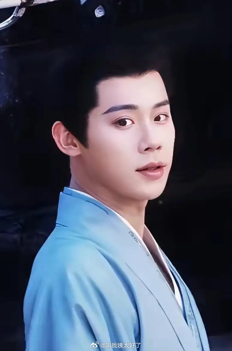 郑晓龙翻拍《红楼梦》，周奇或演贾宝玉