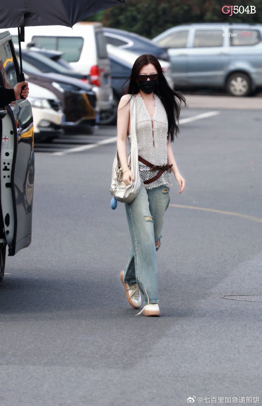 虞书欣现身云初令上班路透