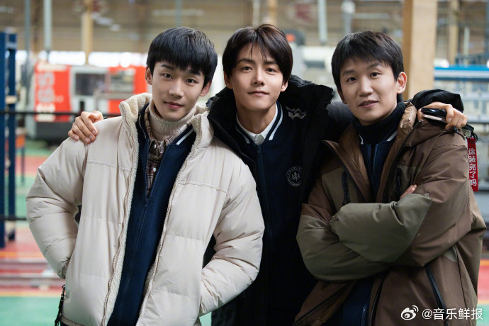 马天宇发文告别三人行，演技获赞角色鲜明