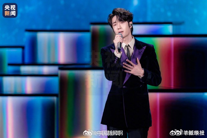 马年春晚舞台回顾，王一博萧敬腾周深等艺人节目引热议