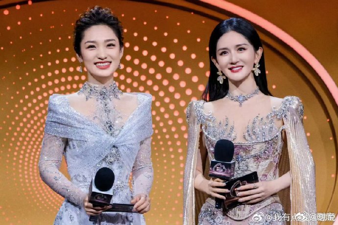 谢娜主持vlog上线，直播许愿成真