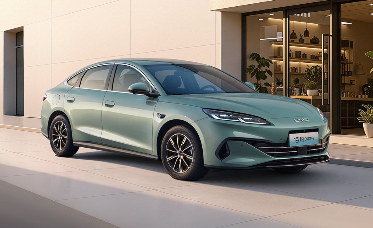 比亚迪海豹06 DM-i超享版上市，纯电续航128km售9.69万起