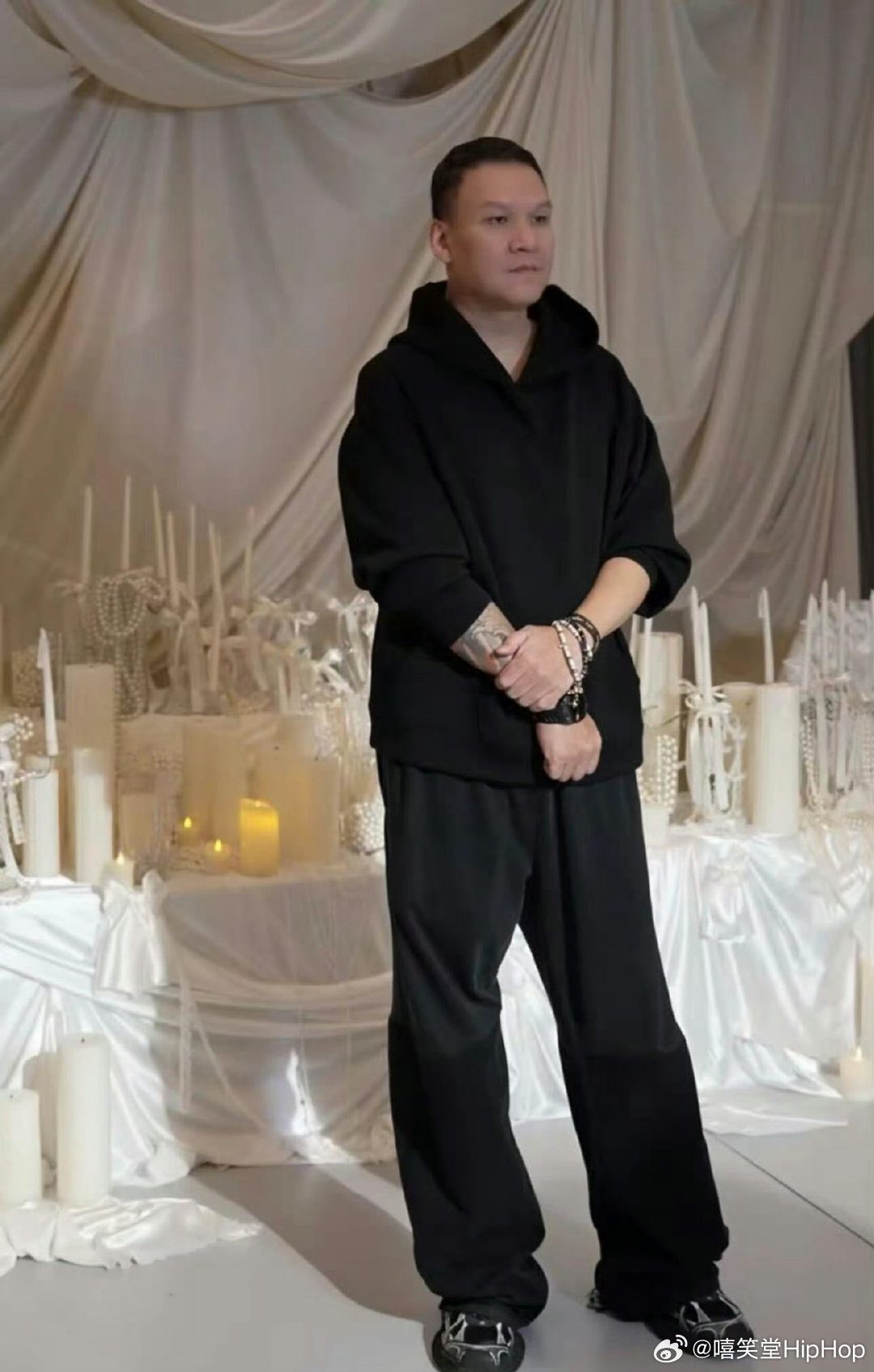 车澈现身PSY.P婚礼