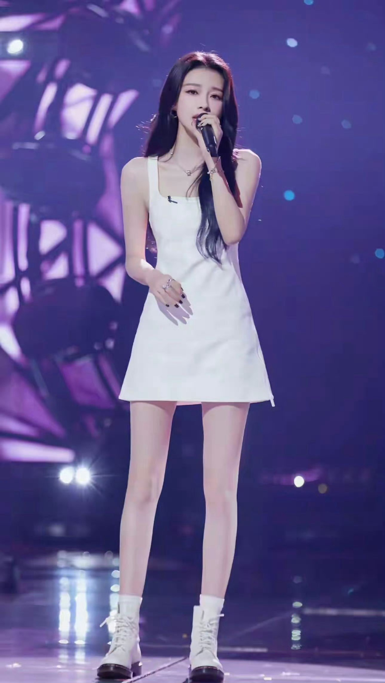 孙怡确认加盟浪姐舞台引期待