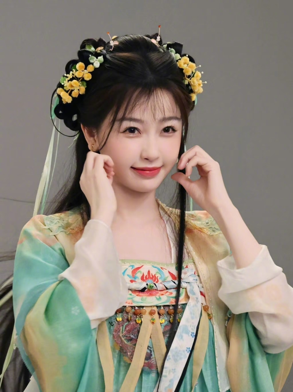 仙侠剧《神仙肉》六月开机，虞书欣何与或演千年蚌精与道长