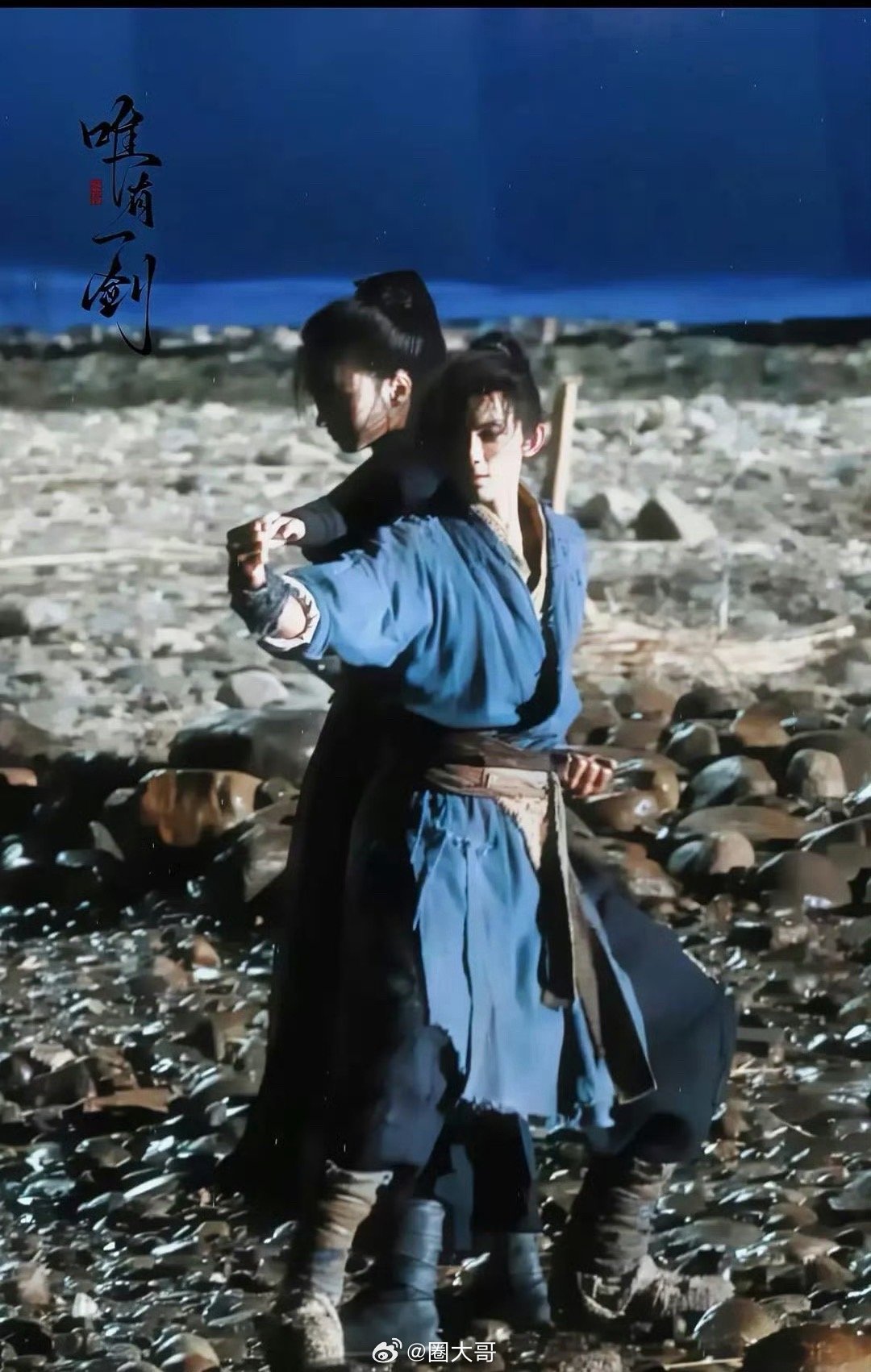 吴磊李宛妲新剧《剑来》背靠背路透曝光