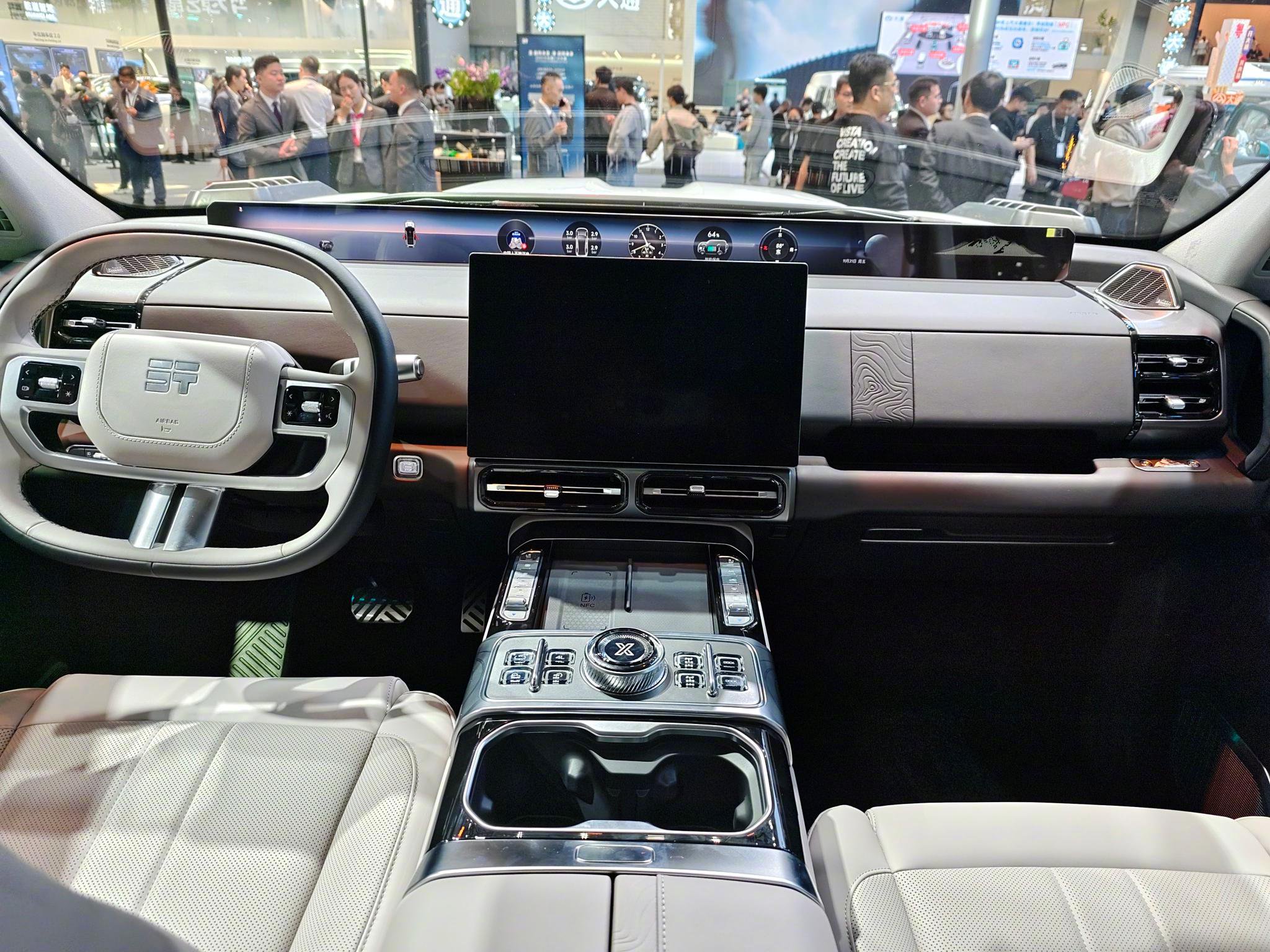 捷途G700环塔版广州车展上市，售价35.99万起