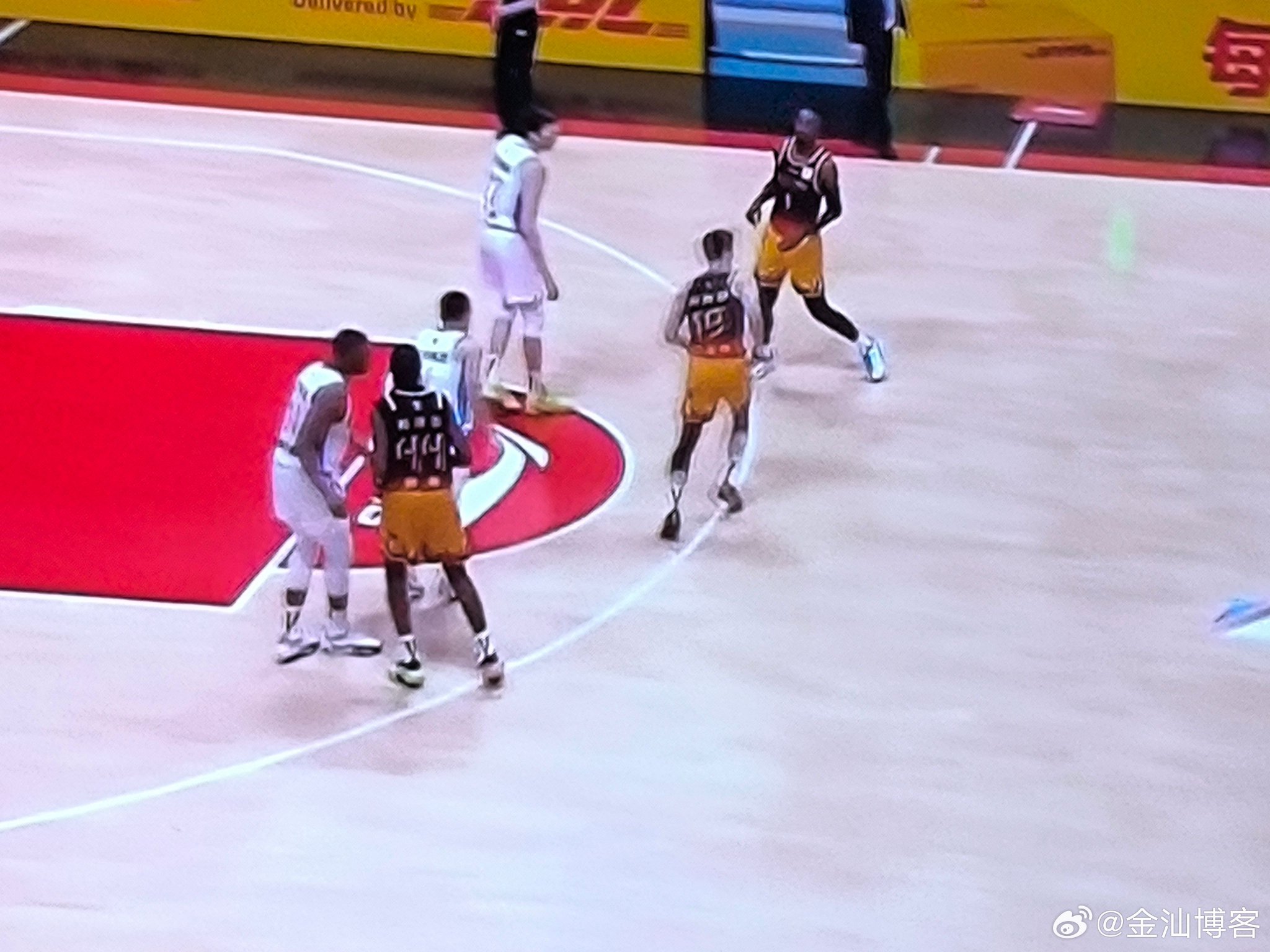 北汽北控新赛季双双告捷，赵睿周琦表现亮眼