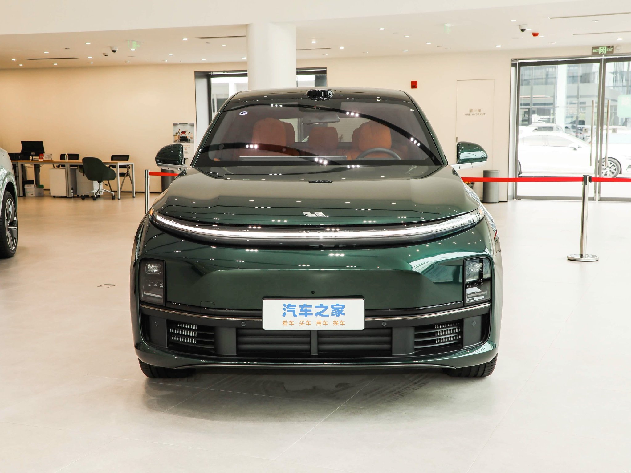 理想L7与宝马X3对比引发消费者选择讨论