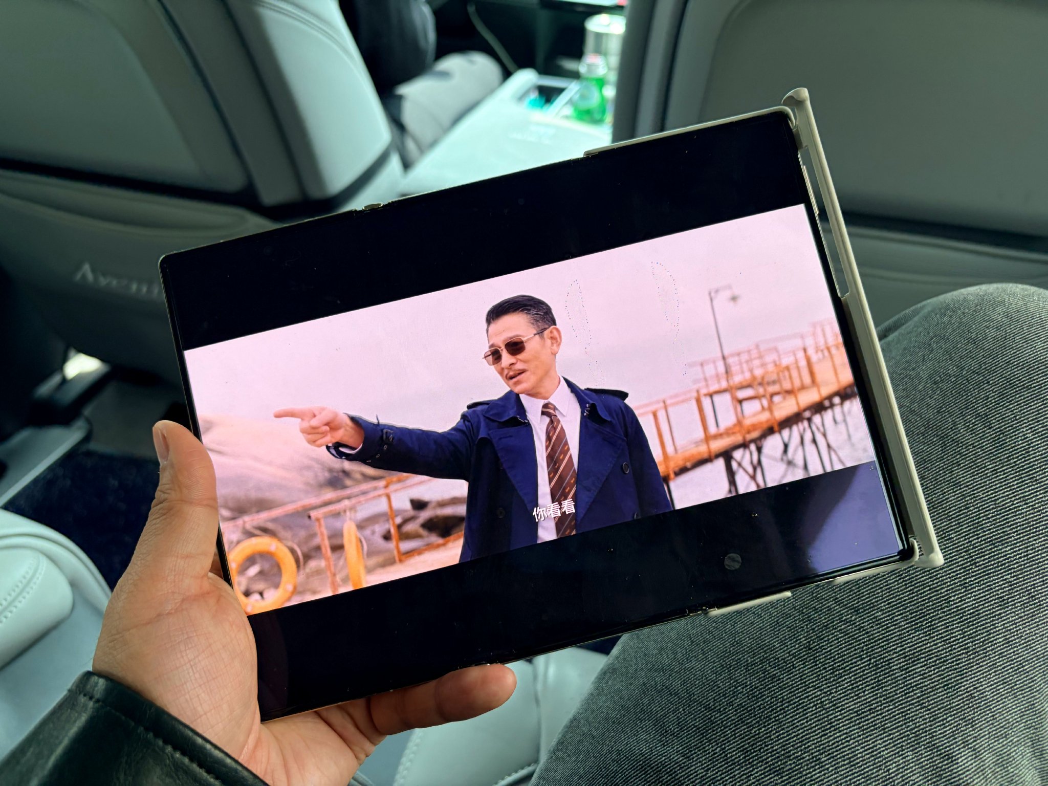 殷桃黄渤演技撑起浪浪人生，刘德华出场挽回口碑