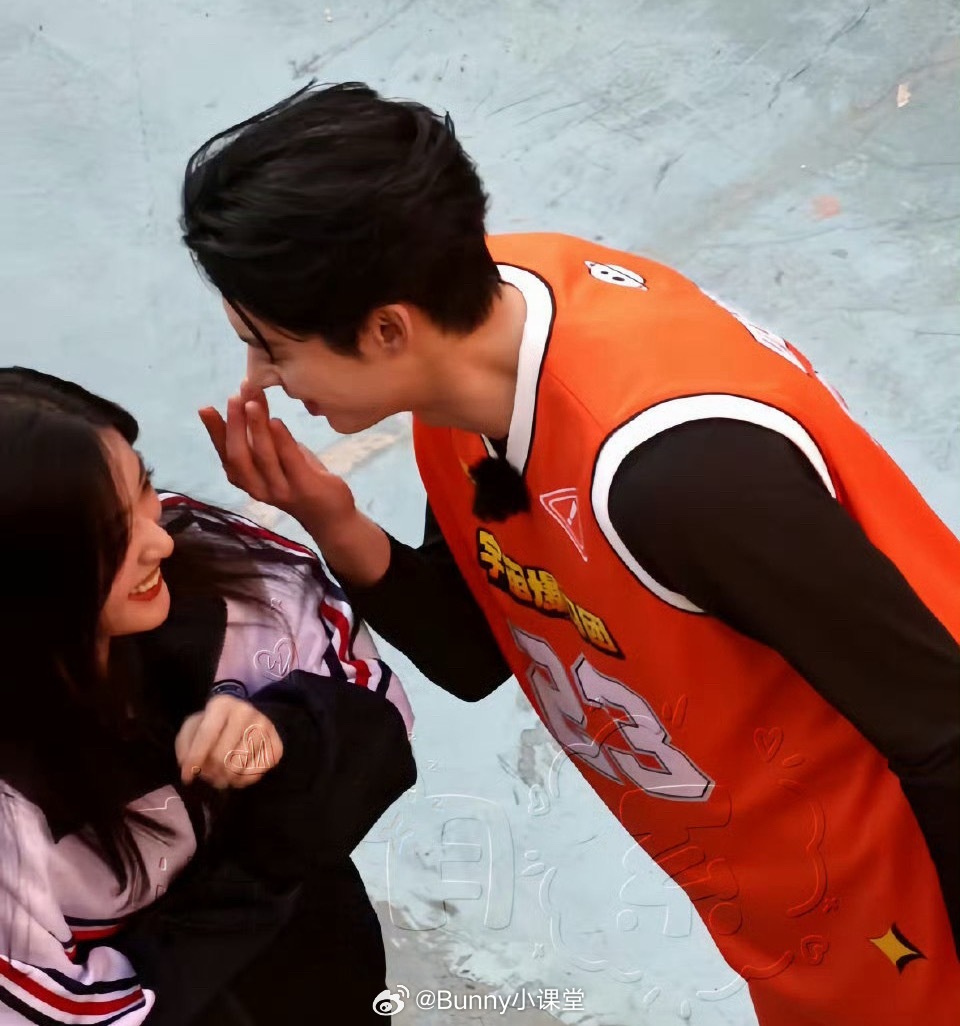 沈月出演《将门毒后》女二，与王鹤棣孟子义搭档