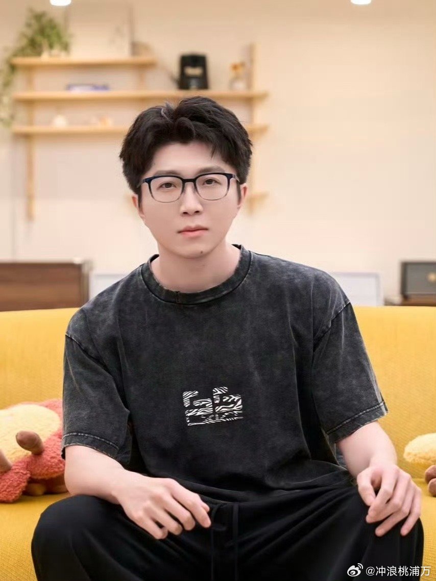 毛不易歌曲引发考生共鸣，歌词直击备考心境