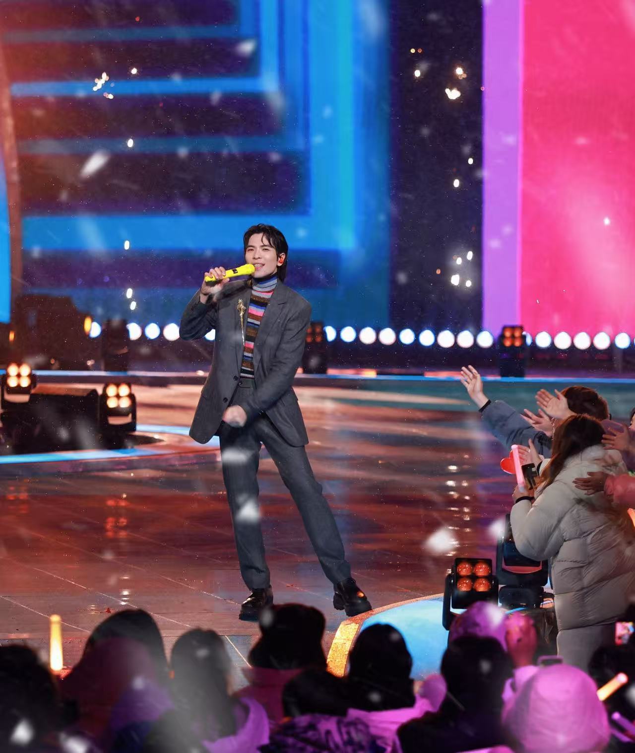 萧敬腾吕梁行雨神变雪神