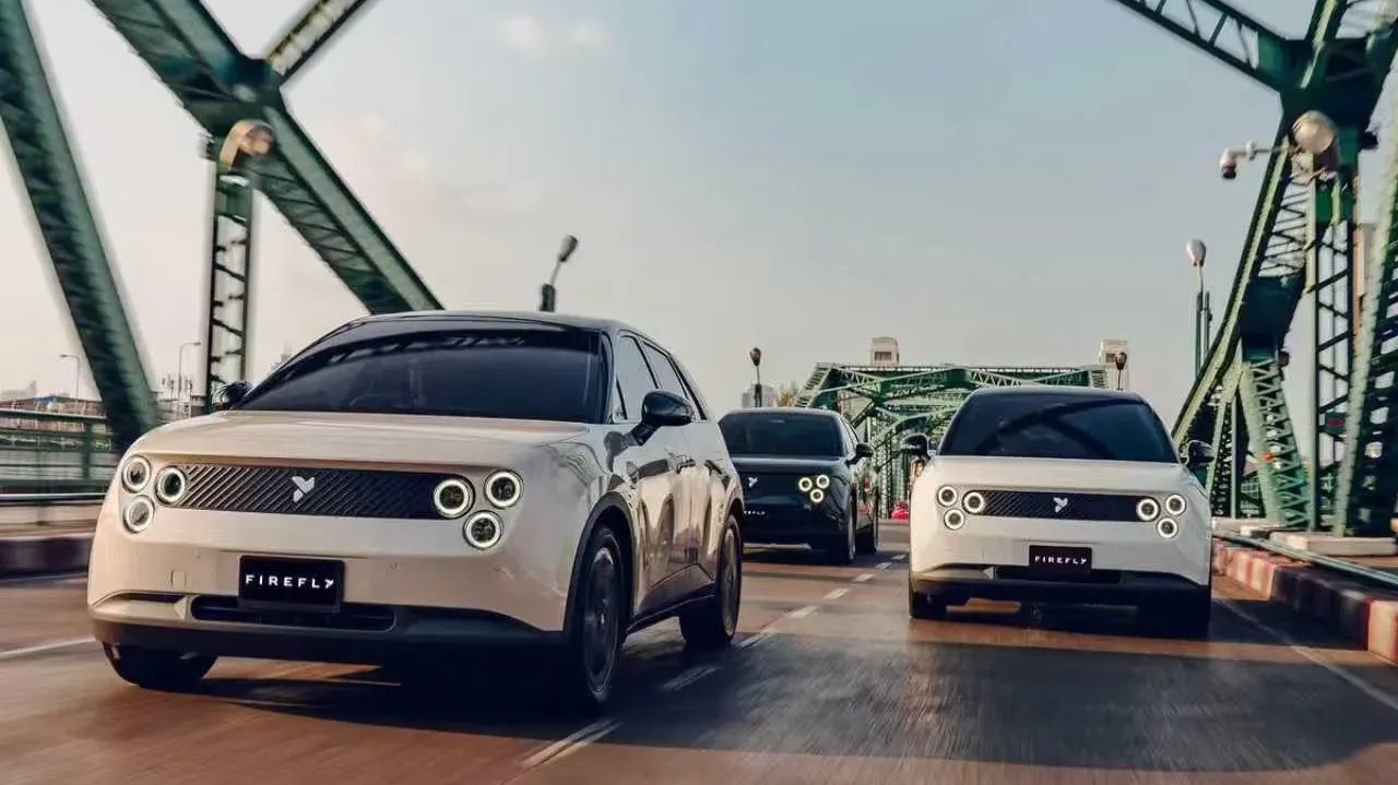 蔚来萤火虫右舵版泰国上市，售79.9万泰铢