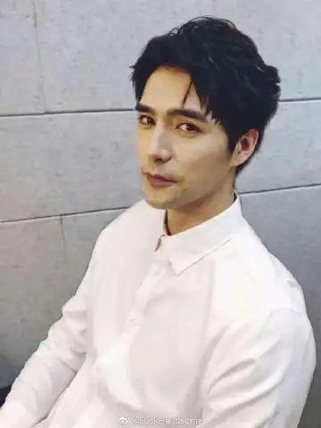 阿云嘎将帮唱张碧晨，歌手2026周五上演强强联手