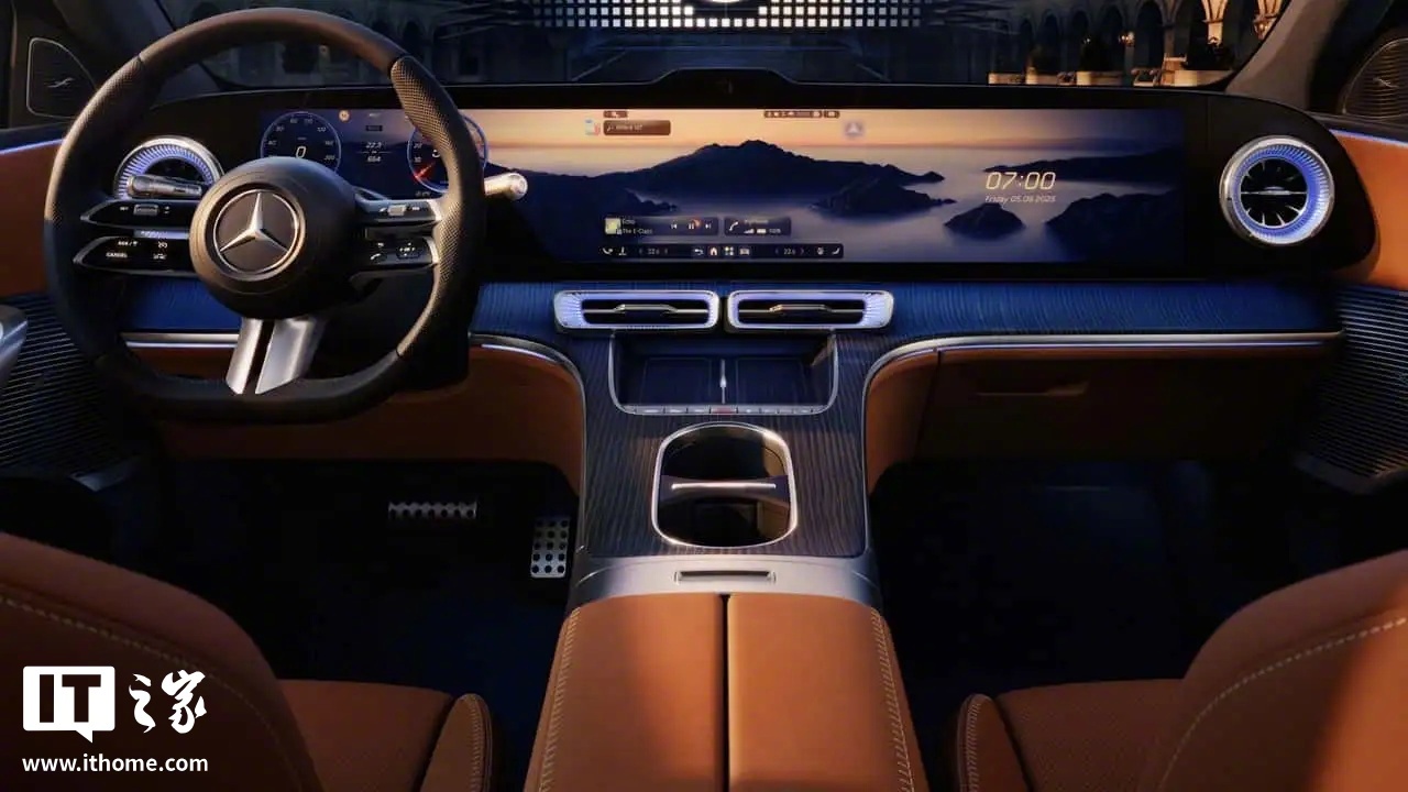 奔驰设计总监批宝马iDrive难用、奥迪Concept C内饰过时