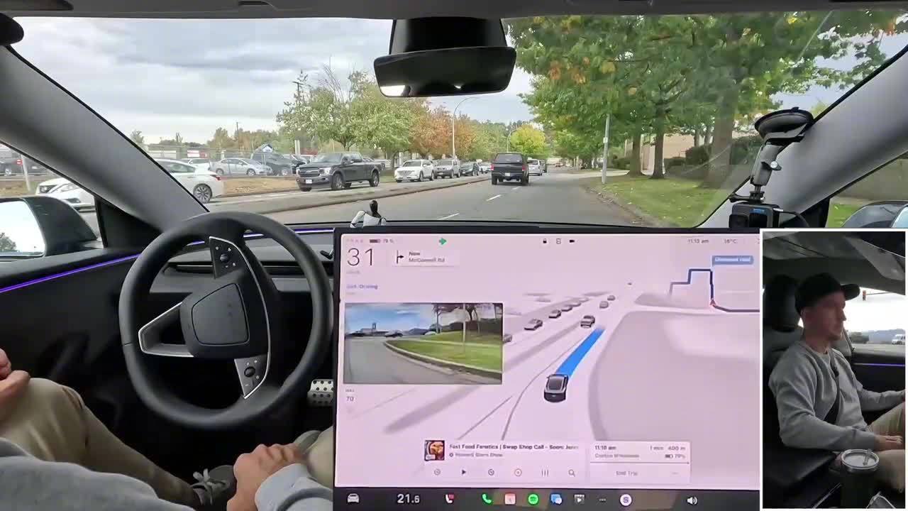 马斯克称特斯拉FSDV14实现自动找车位泊车