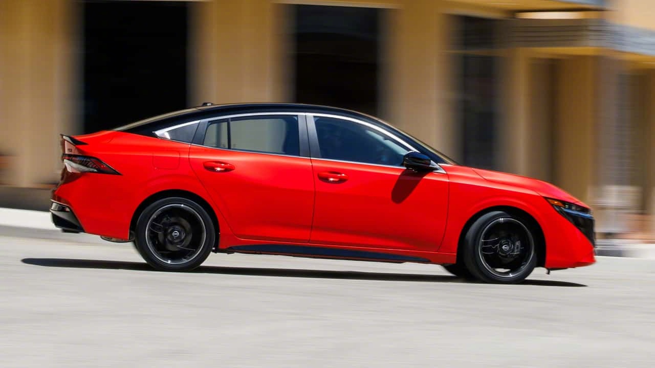 日产轩逸海外新款发布，起售价23645美元