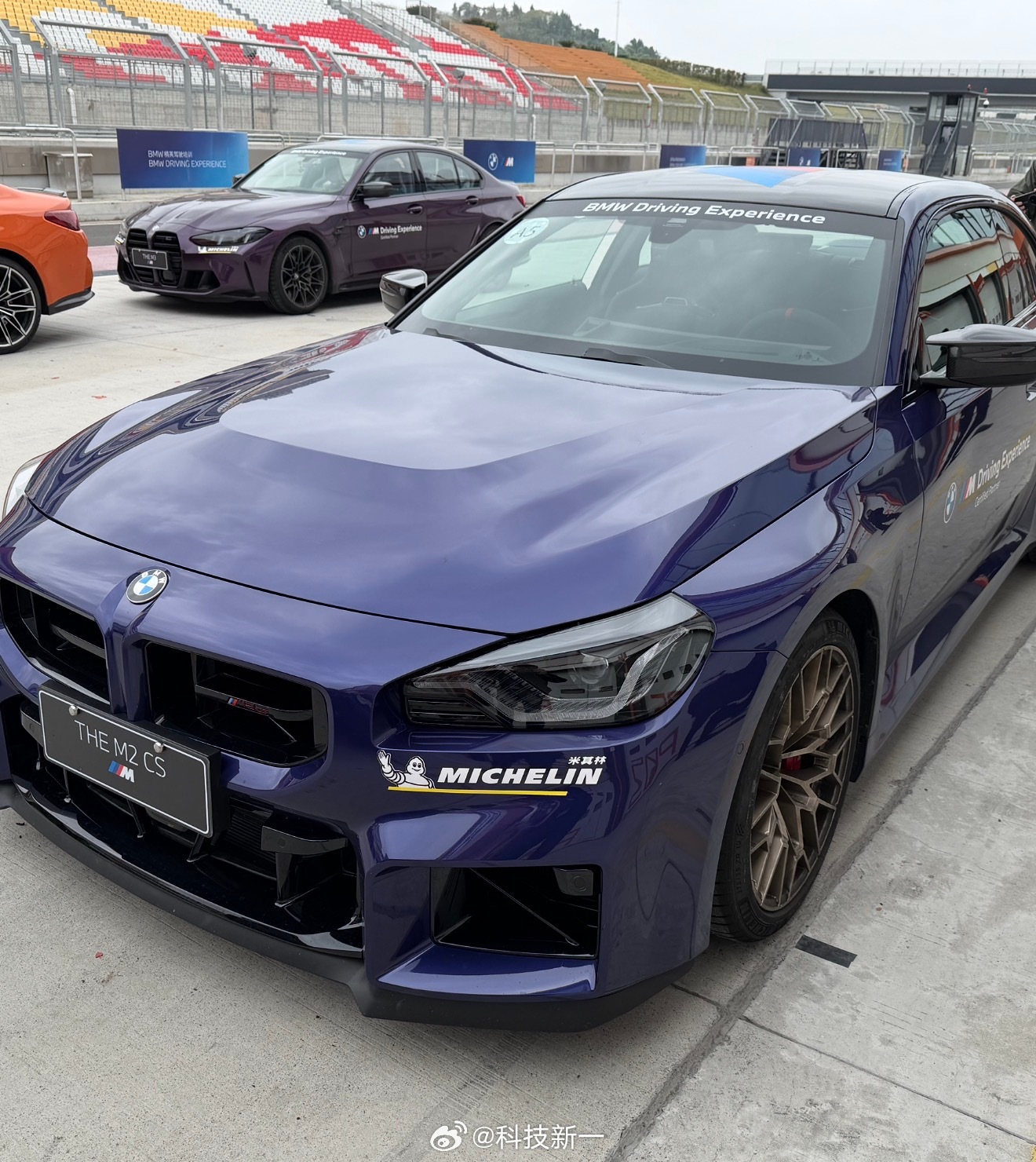 宝马M2 CS百公里加速3秒