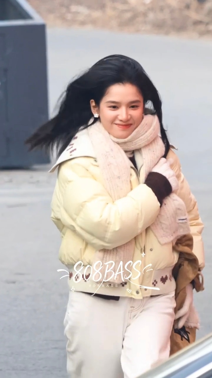 张婧仪获称内娱跑步教科书