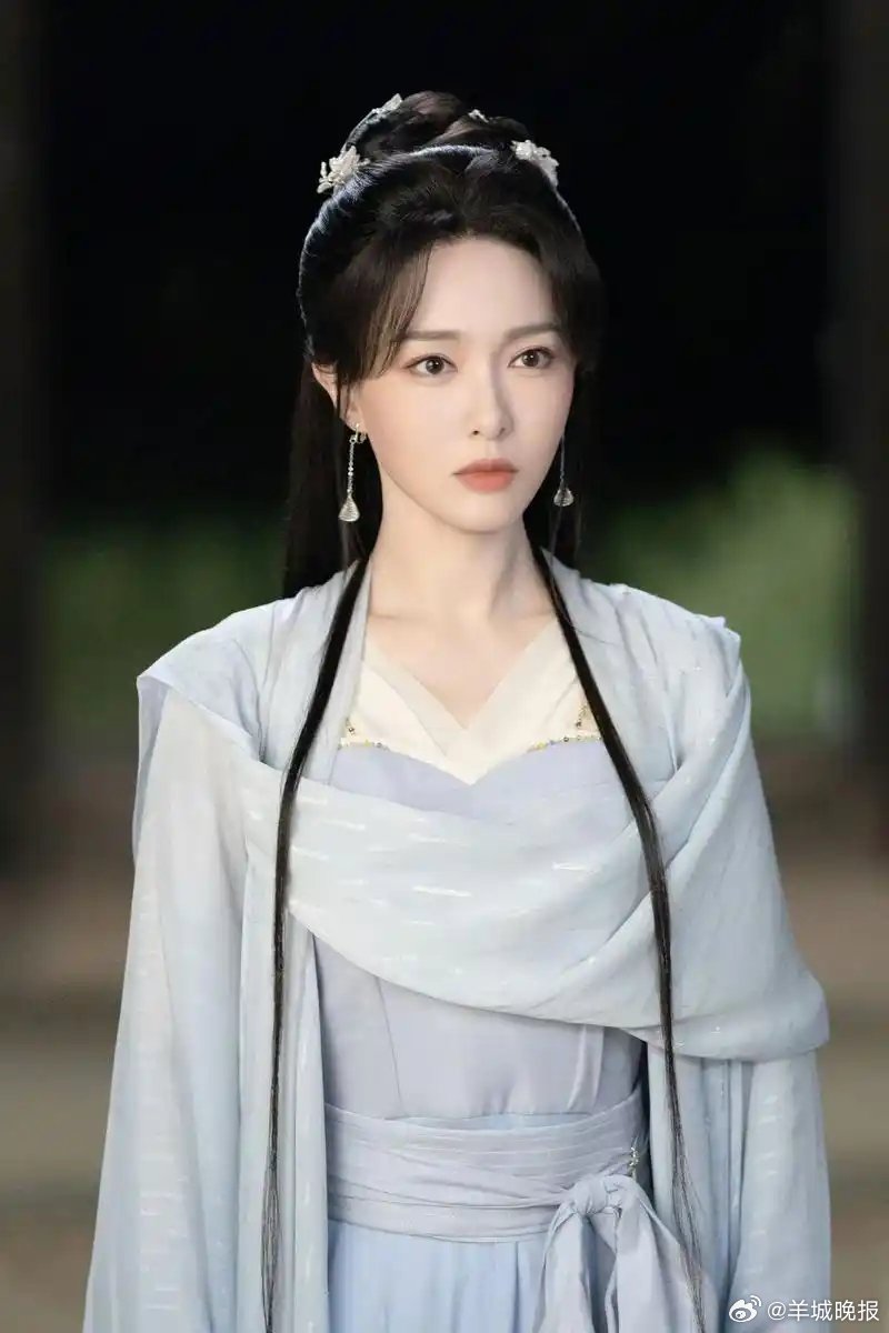 近年热播剧角色盘点，唐嫣罗晋沈月等演绎经典