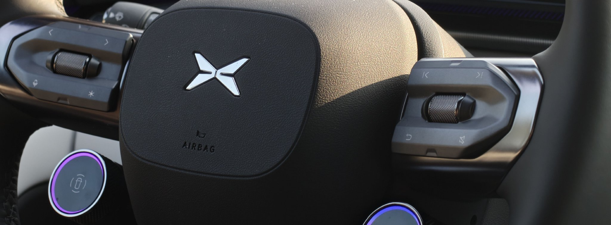 小鹏P7车主今晨启程出差