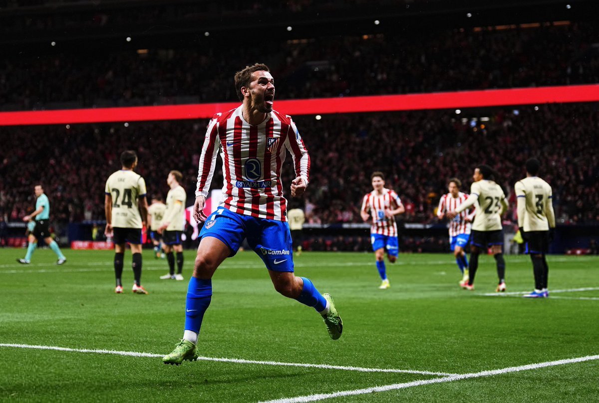 马竞4比0大胜巴萨，国王杯半决赛占先机