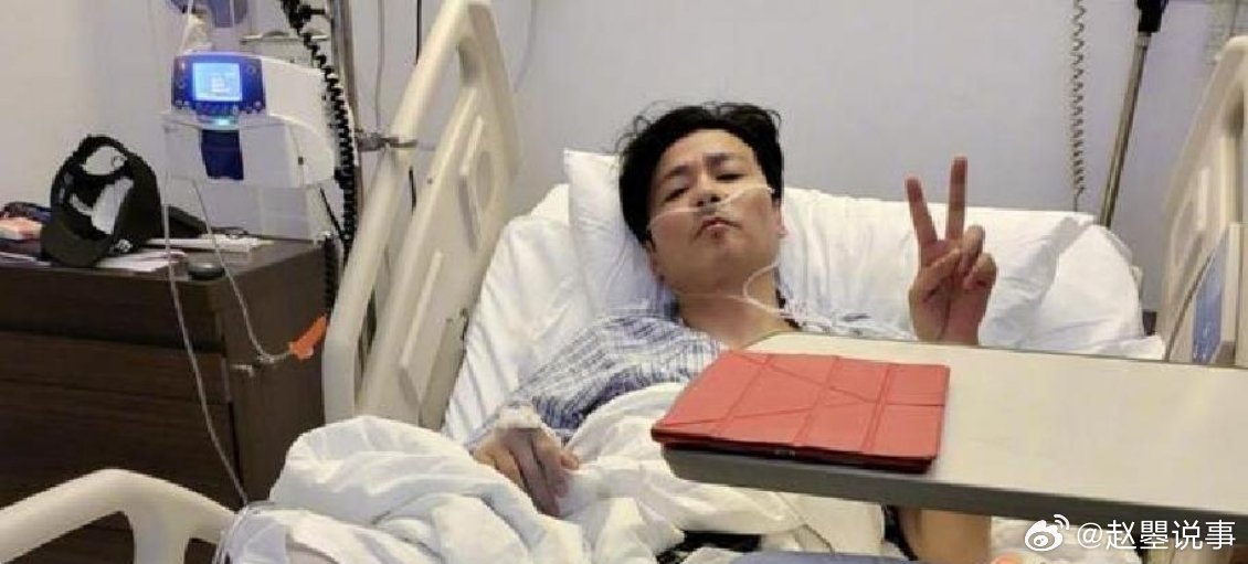 张晋突发心脏不适险丧命，术后转型导演艰难谋生