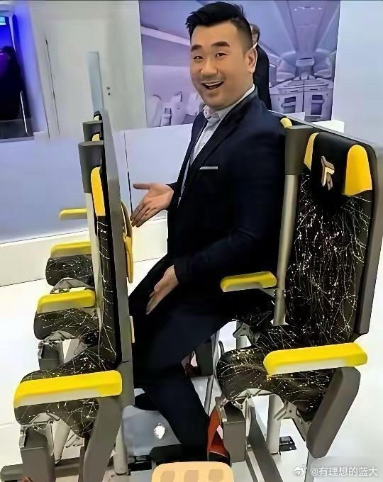 廉价航司推出全新经济舱座椅设计