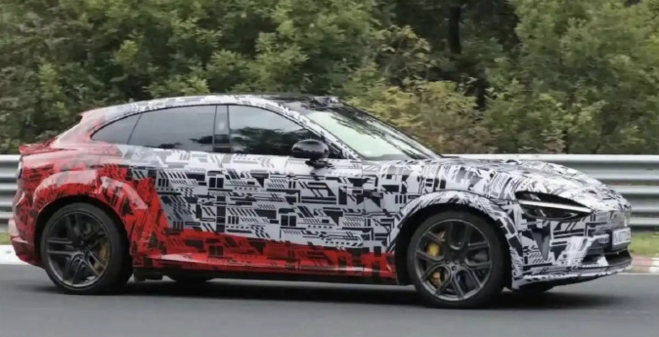 小米YU7GT亮相纽北赛道，预计售价40万元起