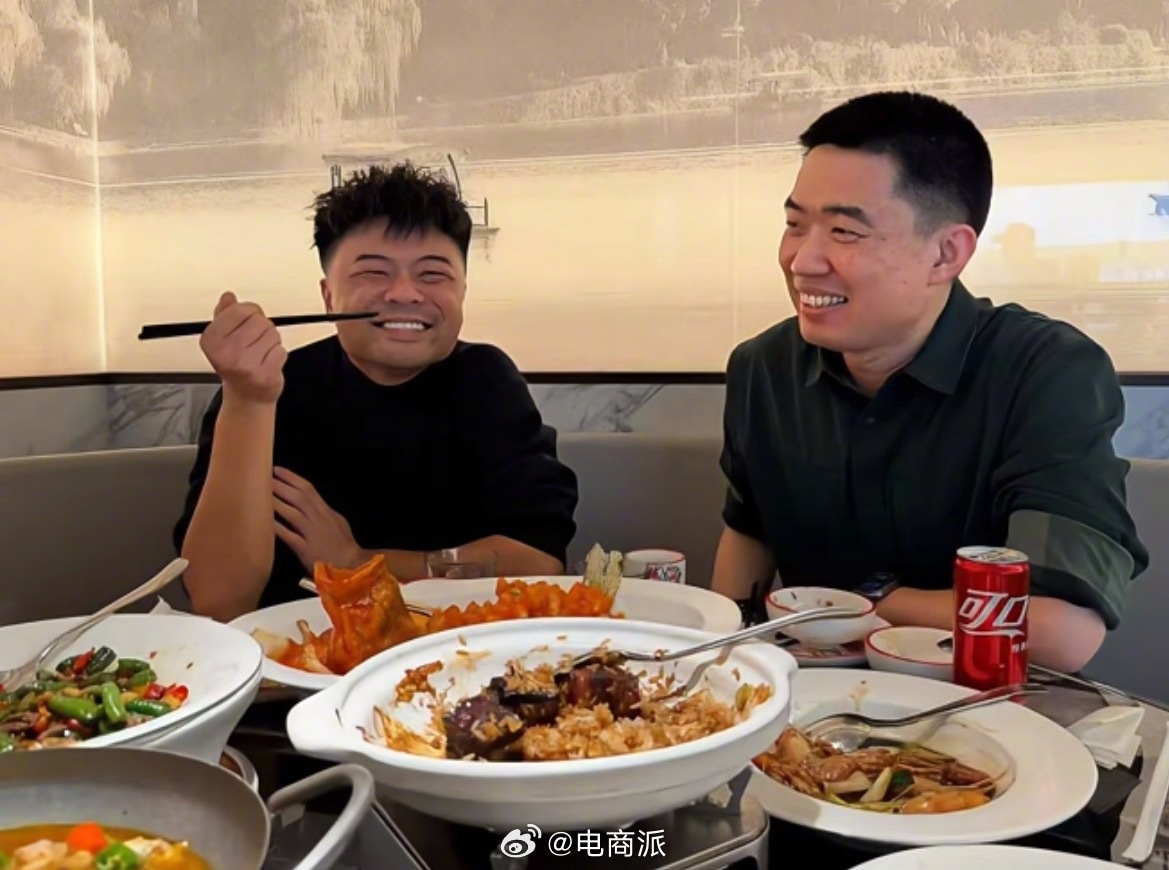 李想宴请大桥救人理想车主，三年免费换车