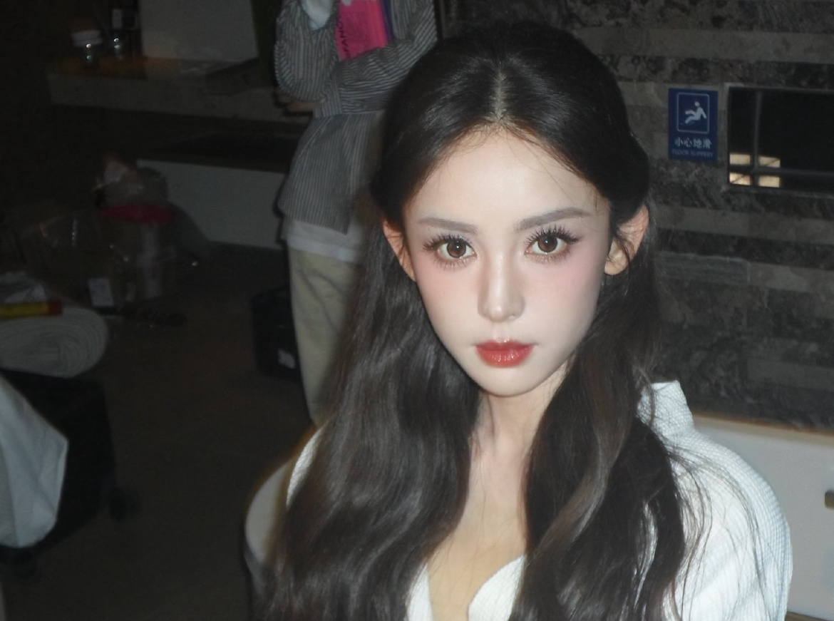 古力娜扎等16位明星ccd瞬间照曝光