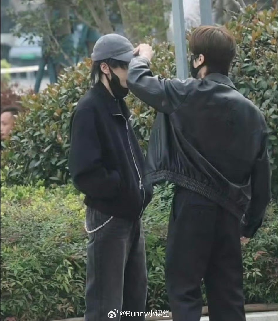 曾舜晞张康乐《交换人生》开机互动路透