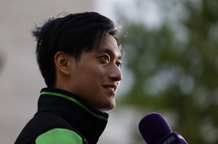 周冠宇称首要目标是重返F1，正等待机会时刻准备