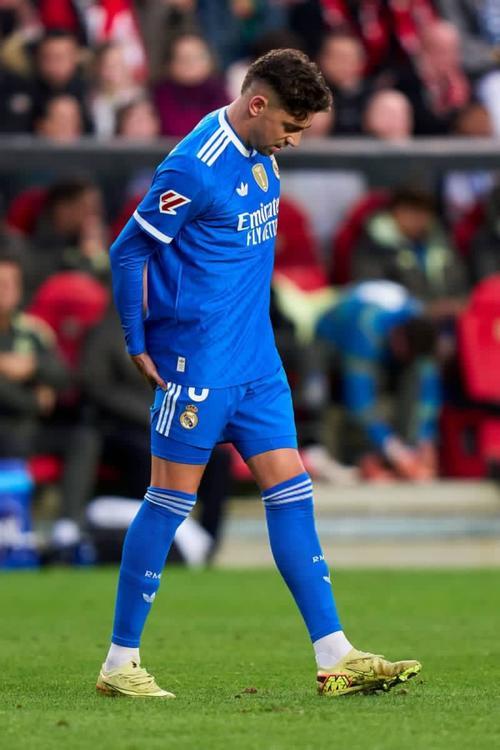 皇马战平巴列卡诺，巴尔韦德主动要求换下疑似受伤