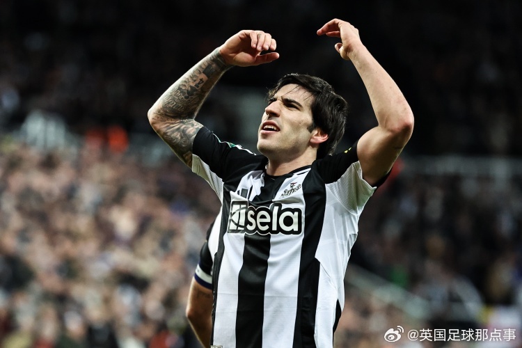 曼联夏窗瞄准托纳利替代卡塞米罗，纽卡标价1亿英镑