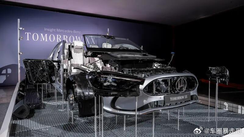 奔驰推大灯可维修设计，螺丝连接取代胶合