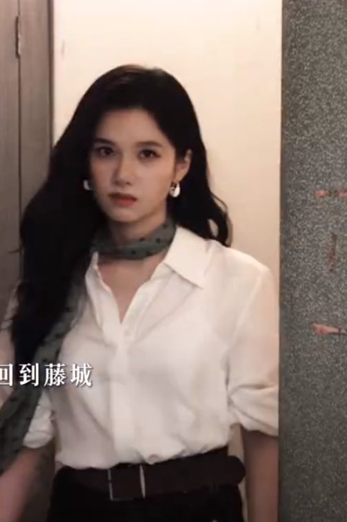 宋威龙张婧仪新戏打戏亲热戏曝光