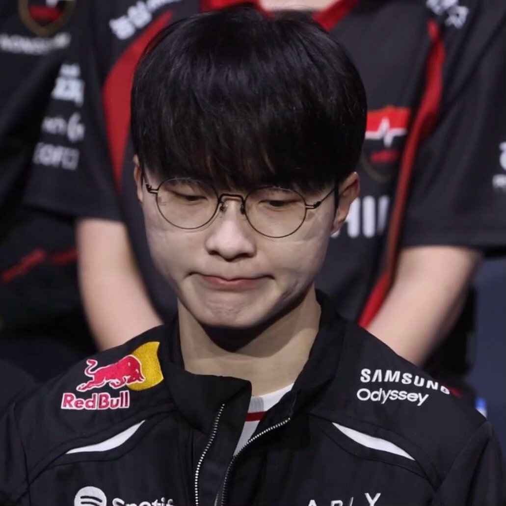 Faker力挺Chovy夺冠，回应kkOma休息